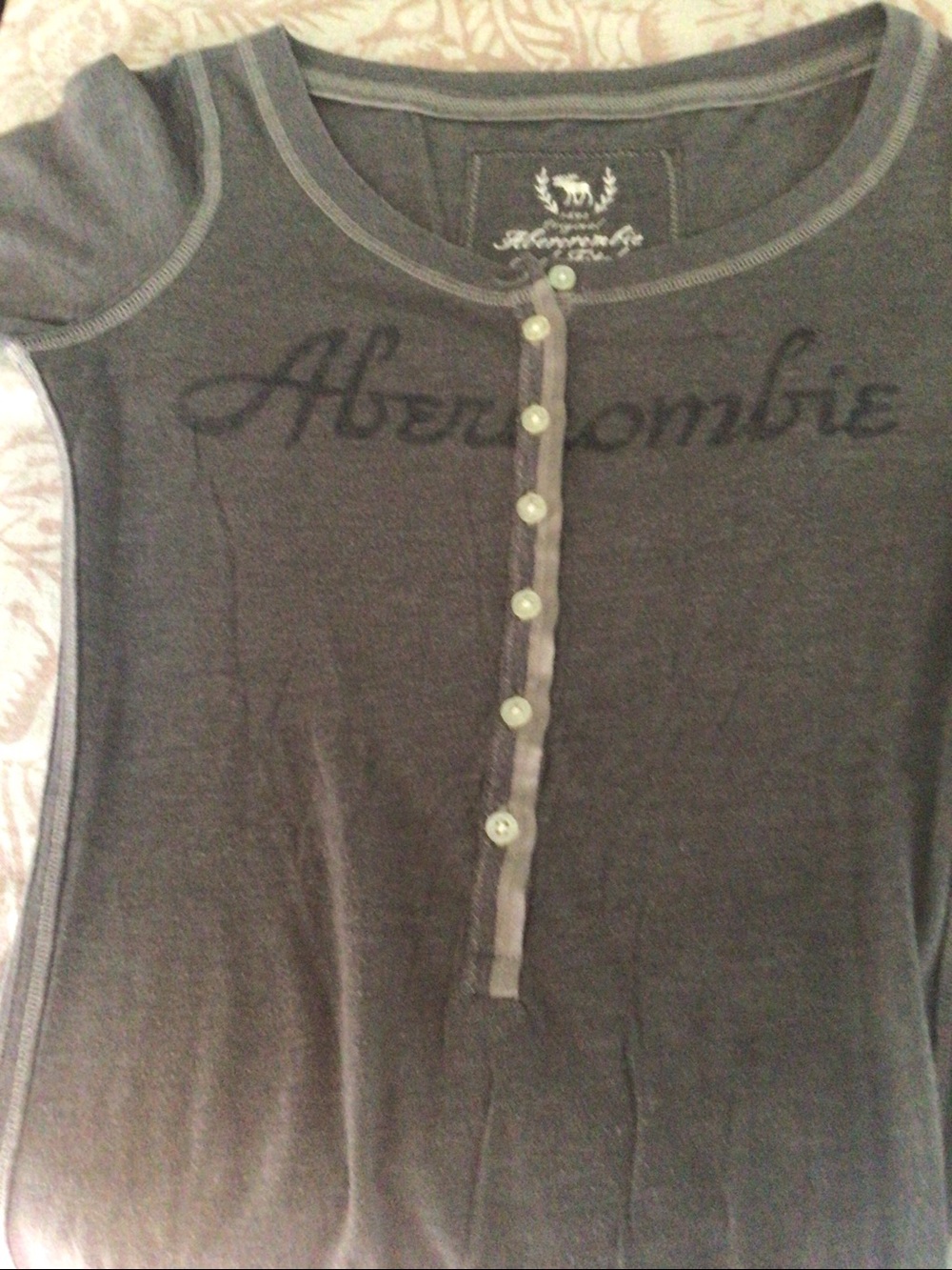 Abercrombie & Fitch Henley Tee Charcoal Gray withsatin trim near buttons. - Picture 7 of 7